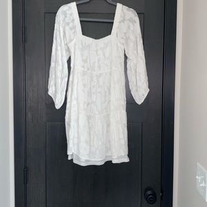 White textured dress